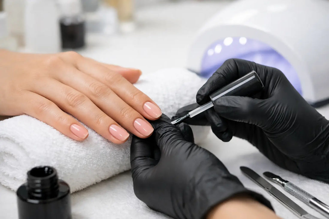 Cómo hacer manicura semipermanente bien